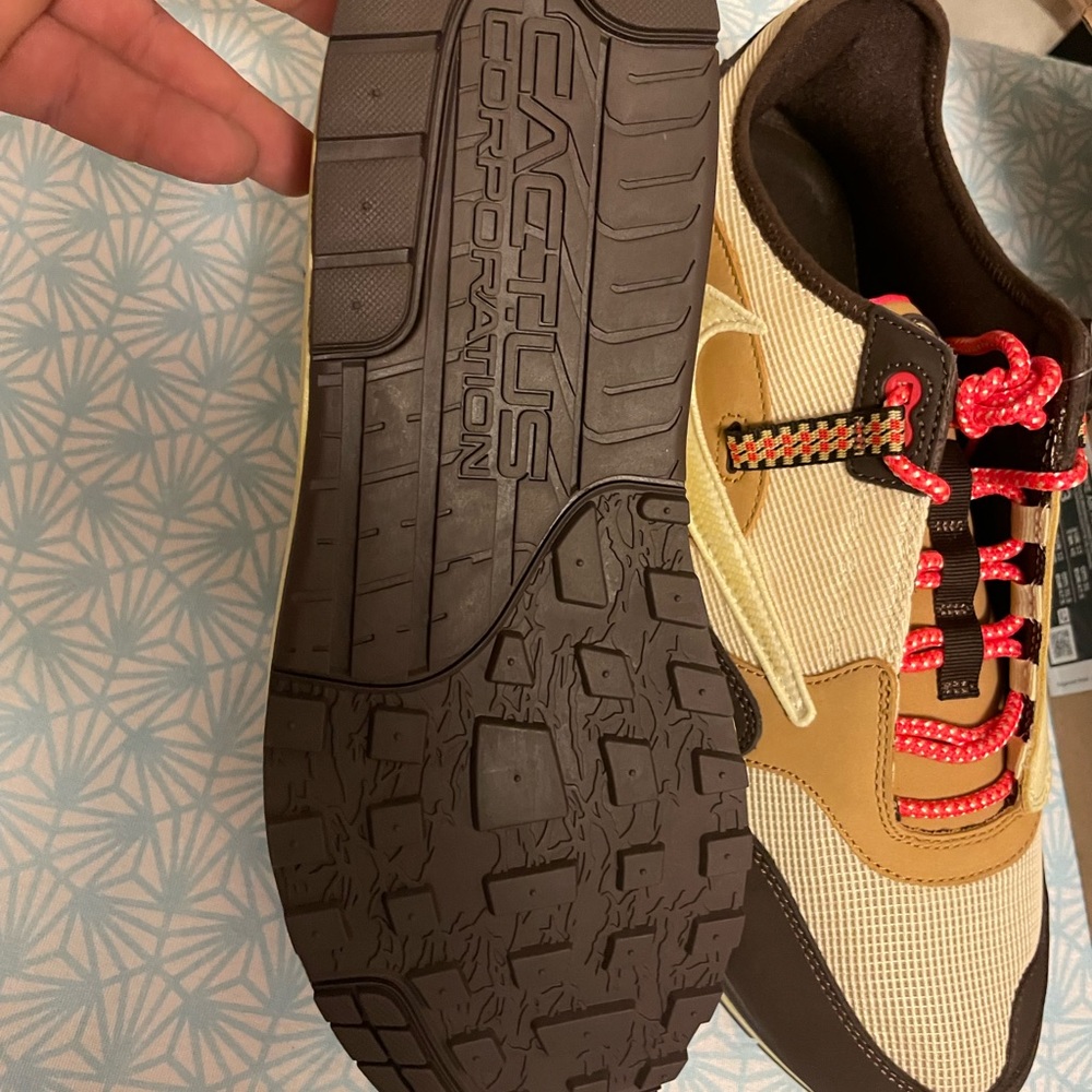 Size 13 Travis scott cactus jack nike